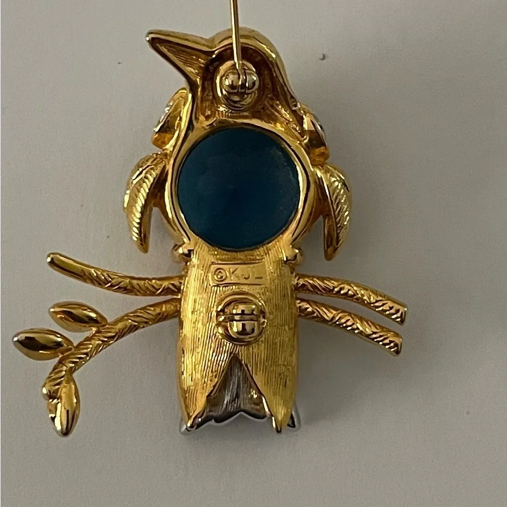 Kenneth Jay Lane (KJL) Elegant Crystal Blue Bird Brooch with Gold Tone Setting